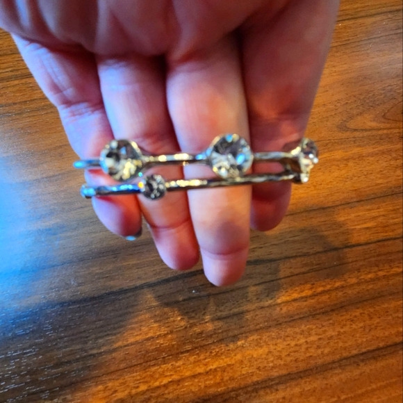 Set of 2 Silver Bangle Bracelets - Picture 3 of 5